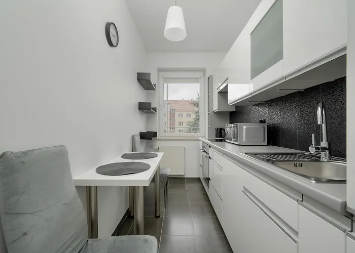 Klimasa White&blue With Balcony In By Renters Апартаменты Вроцлав