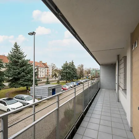 Klimasa White&blue With Balcony In By Renters Apartament